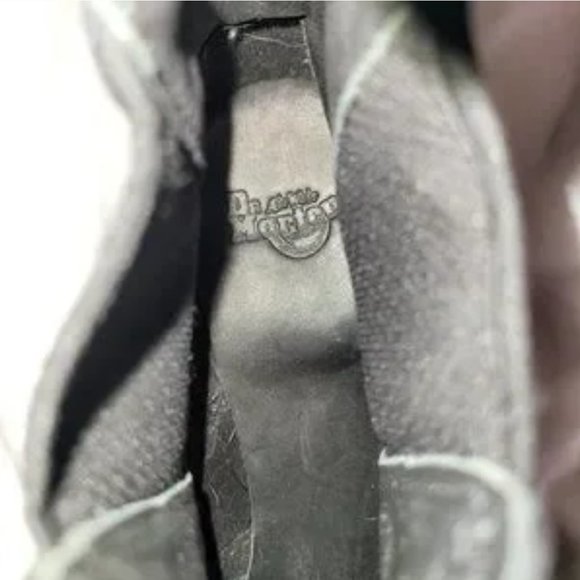 Dr Martens Size 6 - Black - Picture 2 of 5
